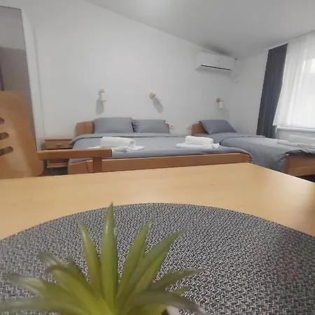 Daire Apartmani Valjevo *